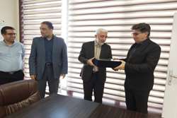 دیدار مدیر امور اجتماعی و اعضای دبیرخانه شورای سلامت کیش با دکتر رضانیا سرپرست مرکز بهداشت کیش